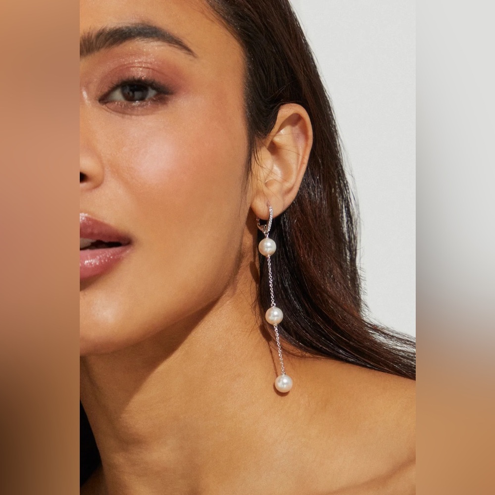 Nadri Dot Dot Dot Linear Leverback Earrings